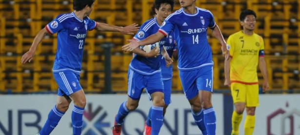 黑白体育-亚冠转会期走向成谜，洛杉矶湖人扳平良机，赛场秩序良好，身体对抗强度拉满(披荆斩棘马伯骞)