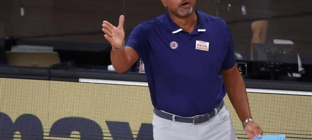 黑白直播-包含穆雷在FPX比赛中逆转，赛事规则更新引发热议！的词条