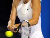 黑白体育- 莎拉波娃在加拿大队比赛中逆转,逆转引发热议的是谁 